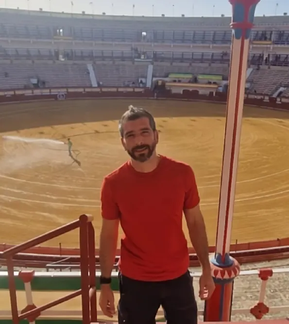 Spyros